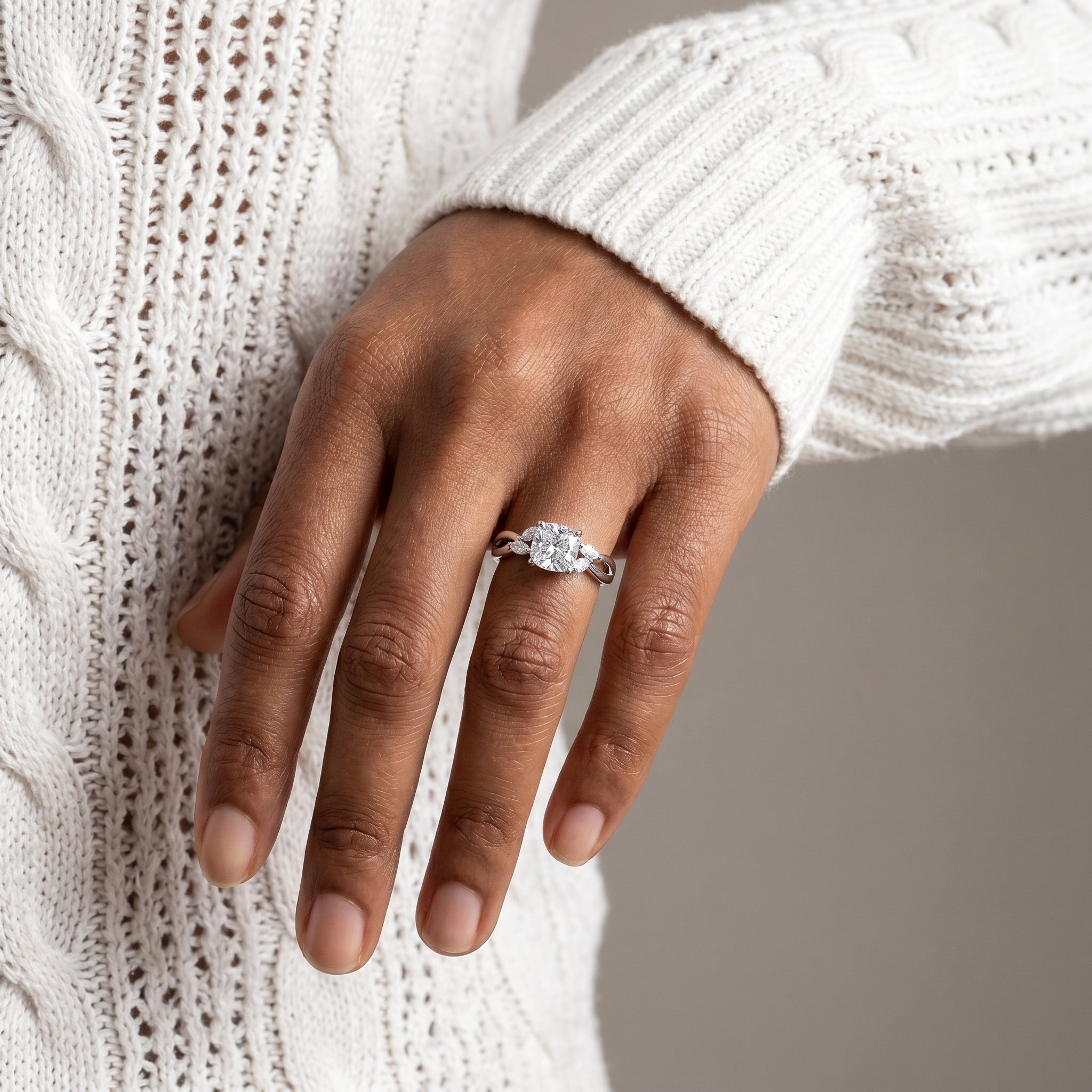 back detail of cushion cut moissanite infinity ring 925 silver