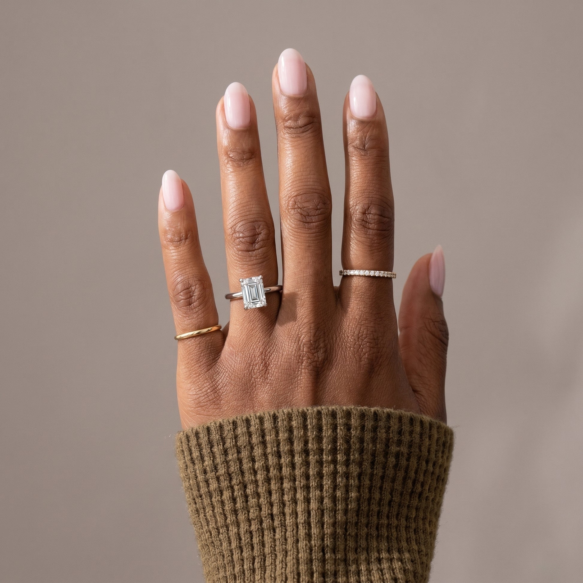 Luxury emerald cut moissanite solitaire ring for proposal
