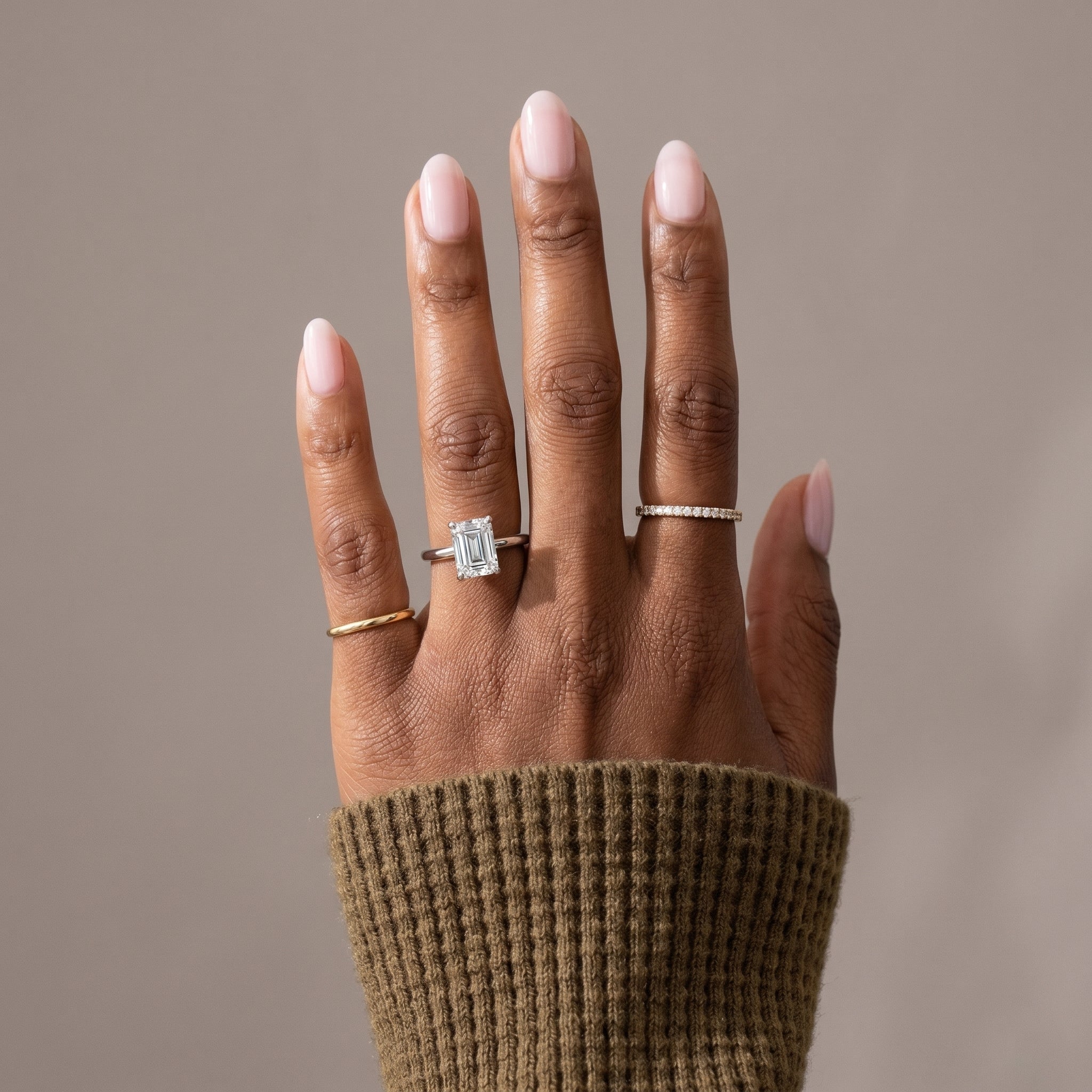 Luxury emerald cut moissanite solitaire ring for proposal
